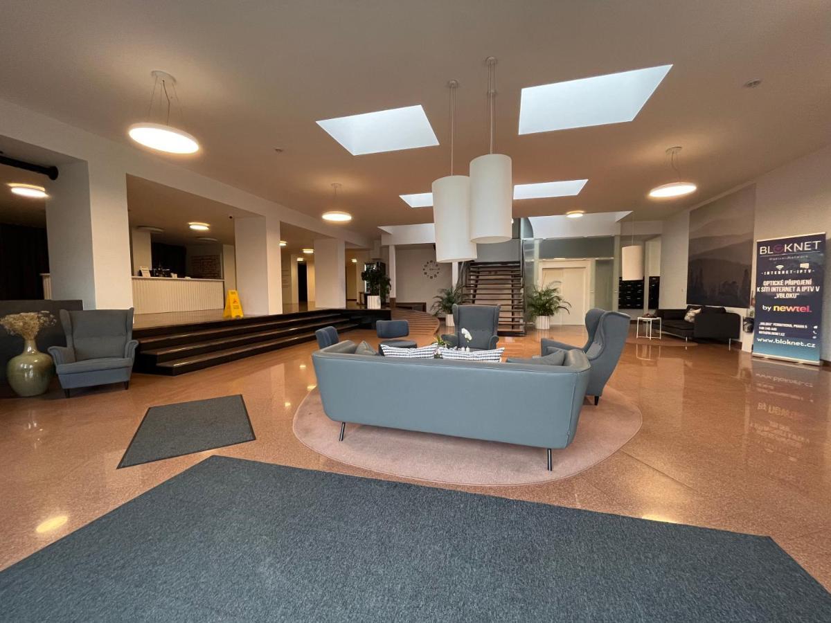 De Luxe Apartment, Wifi, Tv 65" Prague Ngoại thất bức ảnh